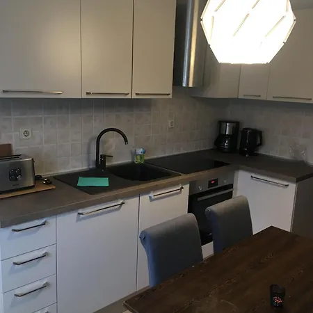 Fuer 4 Personen 1 Kind Ca, 95 M Sup2 In Pula, Istrien Und Umgebung Apartment Pula