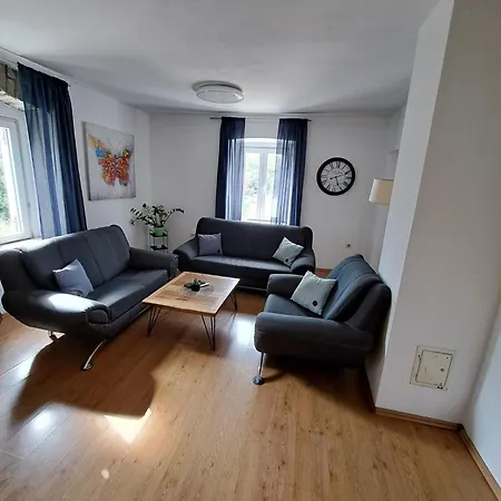 Fuer 4 Personen 1 Kind Ca, 95 M Sup2 In Pula, Istrien Und Umgebung Appartamento *